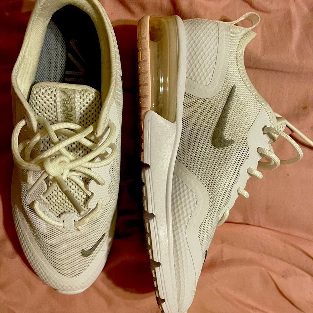 Nike air max